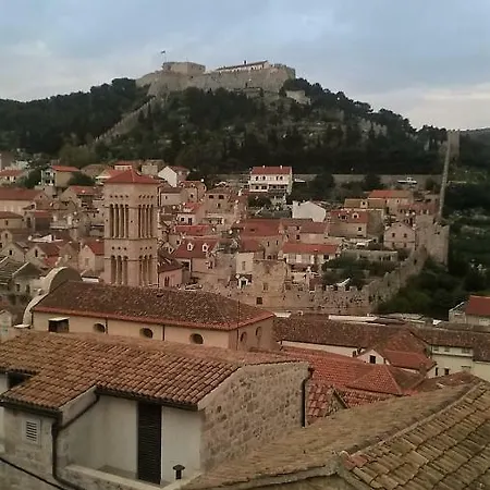 דירה Old Town Mare חוואר